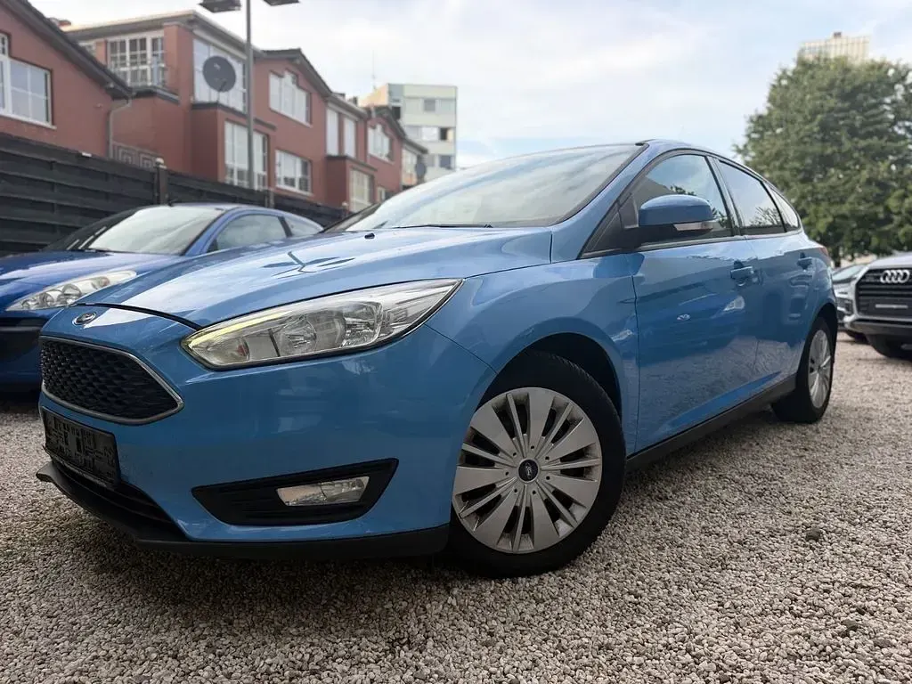 Gebraucht Ford Focus 125 PS (91 kW) 2016 Blau Limousine