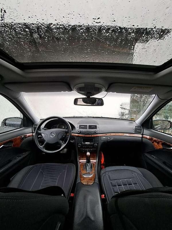 Gebraucht Mercedes E220 150 PS (110 kW) 2004 Kombi