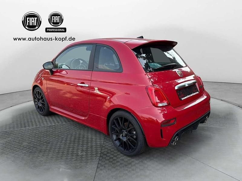 Gebraucht Abarth 595 189 PS (139 kW) 2023 Rot Kleinwagen
