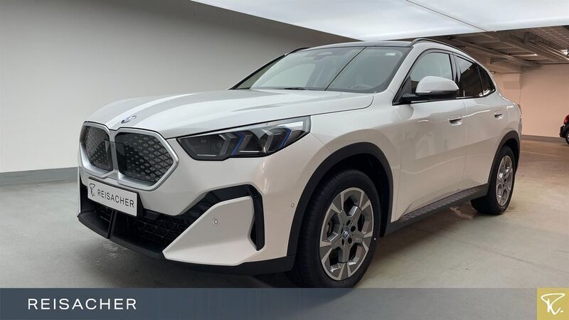 Weiß Neu 2025 BMW iX2 Sport Line SUV | 47.190 € (Guter Preis) - Bild 1/4