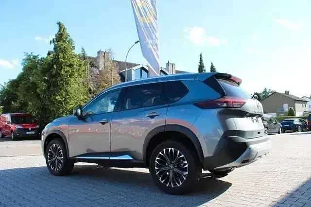 Neu Nissan X-Trail Tekna 163 PS (119 kW) 2026 Andere SUV