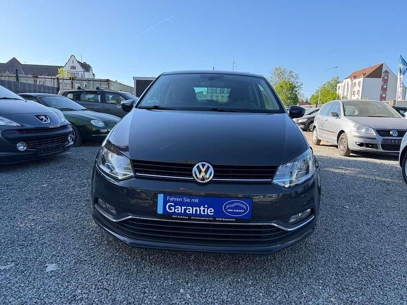 Gebraucht VW Polo LOUNGE 60 PS (44 kW) 2016 Uranograu Kleinwagen