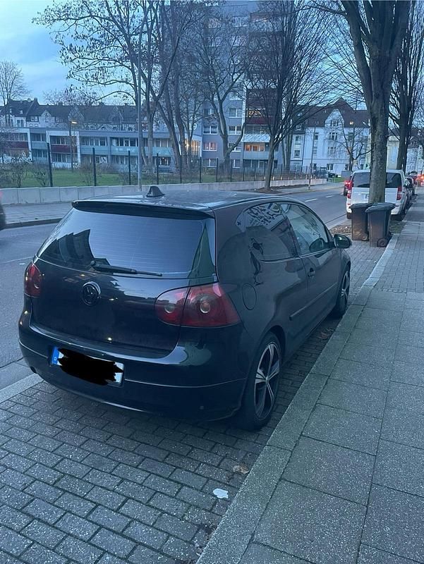 Schwarz Gebraucht 2007 VW Golf V Kleinwagen | 3.000 € (Teuer) - Bild 1/4