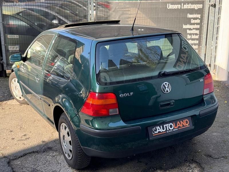Gebraucht VW Golf III 101 PS (74 kW) 1999 Grün Limousine