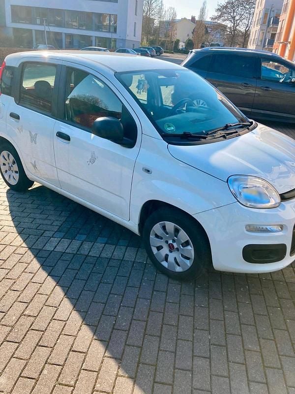 Gebraucht Fiat Panda 70 PS (51 kW) 2016 Weiß Kleinwagen