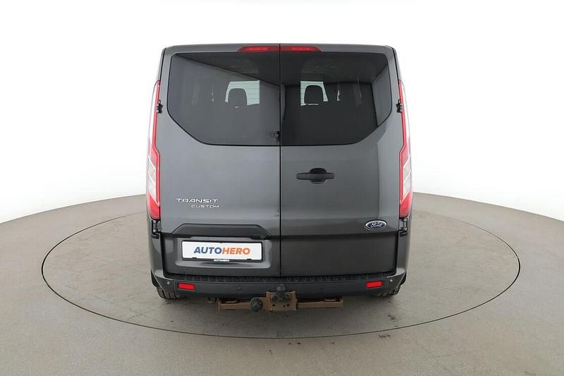 Gebraucht Ford Transit Trend 131 PS (96 kW) 2022 Grau Kombi
