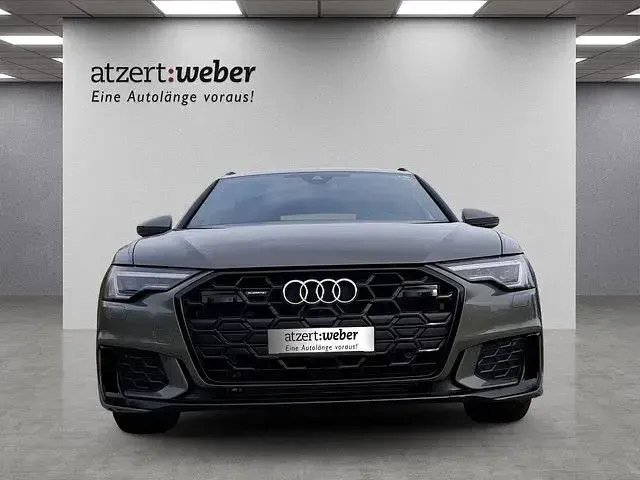 Gebraucht Audi A6 S-Line 245 PS (180 kW) 2025 Chronosgrau metallic Kombi