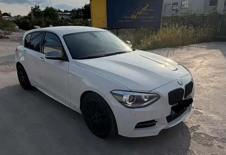 Gebraucht BMW M135 M Performance 320 PS (235 kW) 2013 Weiß Kleinwagen
