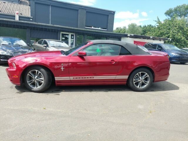 Gebraucht Ford Mustang 309 PS (227 kW) 2013 Rot metallic Cabrio