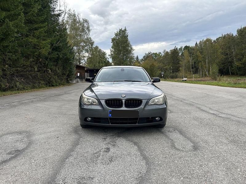 Gebraucht BMW 530 231 PS (169 kW) 2004 Limousine