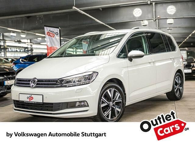 Weiß Gebraucht 2020 VW Touran Highline Van / Kleinbus | 27.830 € (Etwas zu teuer) - Bild 1/2