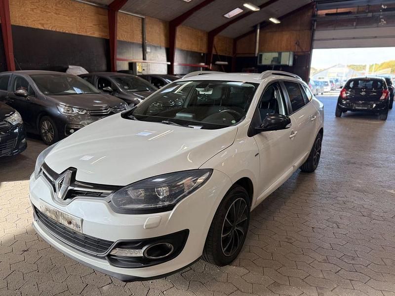 Weiß Gebraucht 2016 Renault Mégane III Initiale Paris Limousine | 3.300 € (Teuer) - Bild 1/4