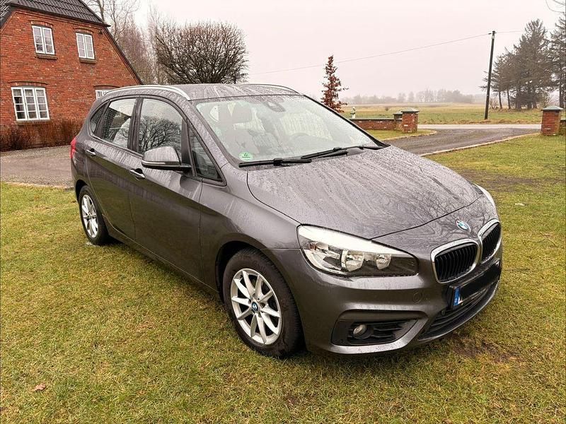 Gebraucht BMW 216 116 PS (85 kW) 2015 Grau Kombi