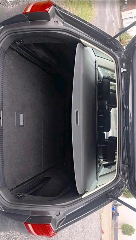 Grau Gebraucht 2018 VW Passat Kombi | 14.100 € (Etwas zu teuer) - Bild 1/4