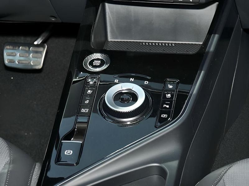 Neu Kia Niro Spirit 171 PS (125 kW) 2025 Weiß SUV