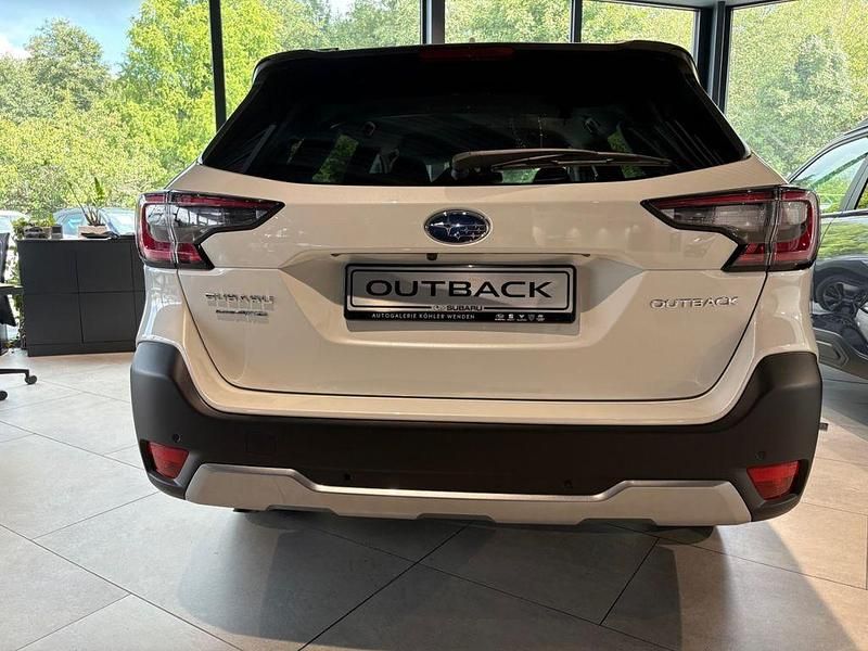 Neu Subaru Outback Active 169 PS (124 kW) 2025 Weiß SUV