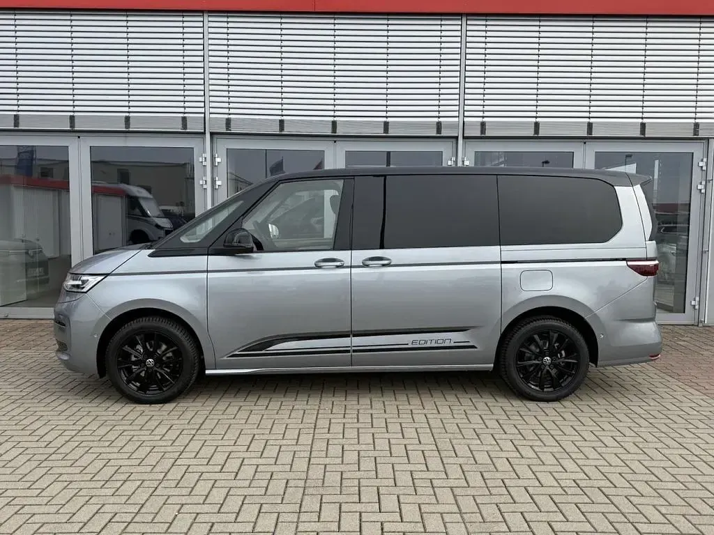 Neu VW Multivan Edition 150 PS (110 kW) 2026 Schwarz Van / Kleinbus
