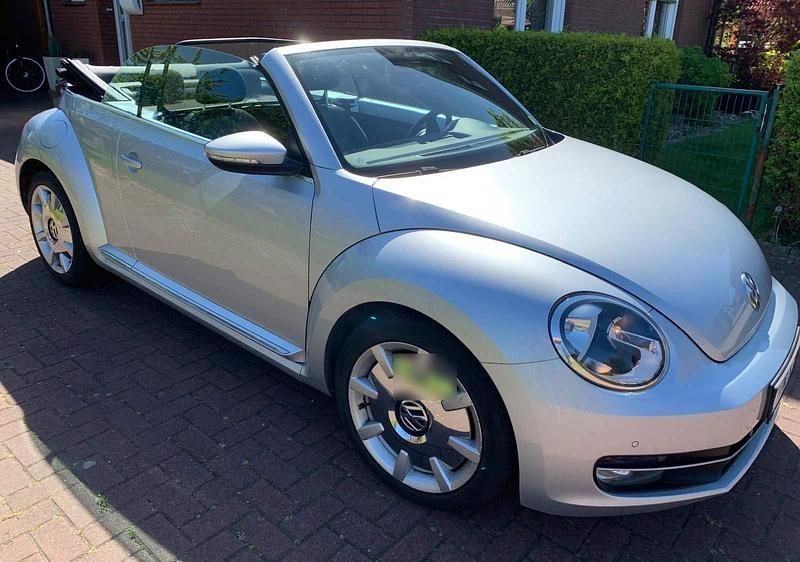 Gebraucht VW Beetle Cabriolet 105 PS (77 kW) 2014 Grau Cabrio