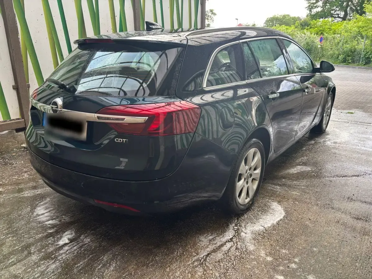 Używany Opel Insignia 136 KM (100 kW) 2017 Zielony Kombi