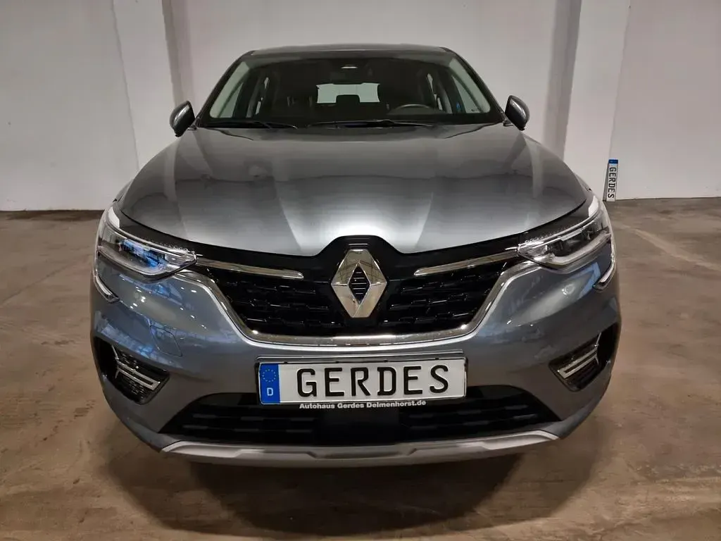 Gebraucht Renault Arkana Zen 140 PS (102 kW) 2021 Grau SUV