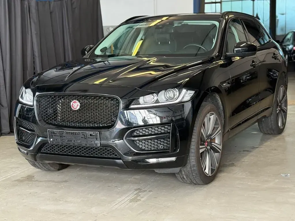 Gebraucht Jaguar F-Pace R-Sport 179 PS (131 kW) 2017 Schwarz SUV