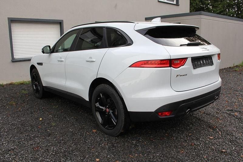 Gebraucht Jaguar F-Pace Prestige 241 PS (177 kW) 2017 Weiß SUV
