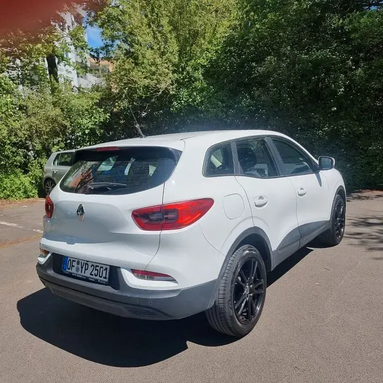 Usata Renault Kadjar Zen 140 CV (102 kW) 2019 Bianco SUV