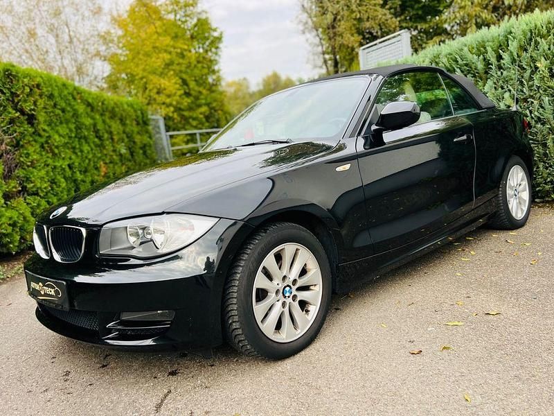 Schwarz Gebraucht 2010 BMW 118 Cabriolet Efficient Dynamics Cabrio | 12.300 € (Etwas zu teuer) - Bild 1/4