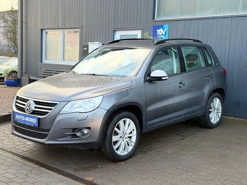 Gebraucht VW Tiguan Freestyle 122 PS (89 kW) 2010 Grau SUV