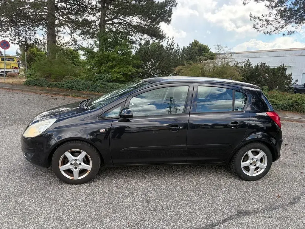 Gebraucht Opel Corsa Basis 60 PS (44 kW) 2007 Schwarz Kleinwagen