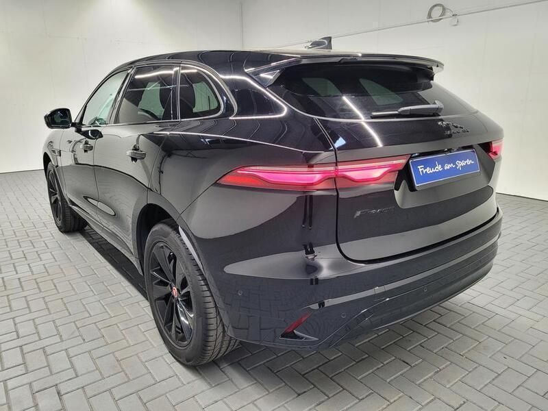 Gebraucht Jaguar F-Pace 204 PS (150 kW) 2021 Schwarz (narvikschwarzmet.) SUV