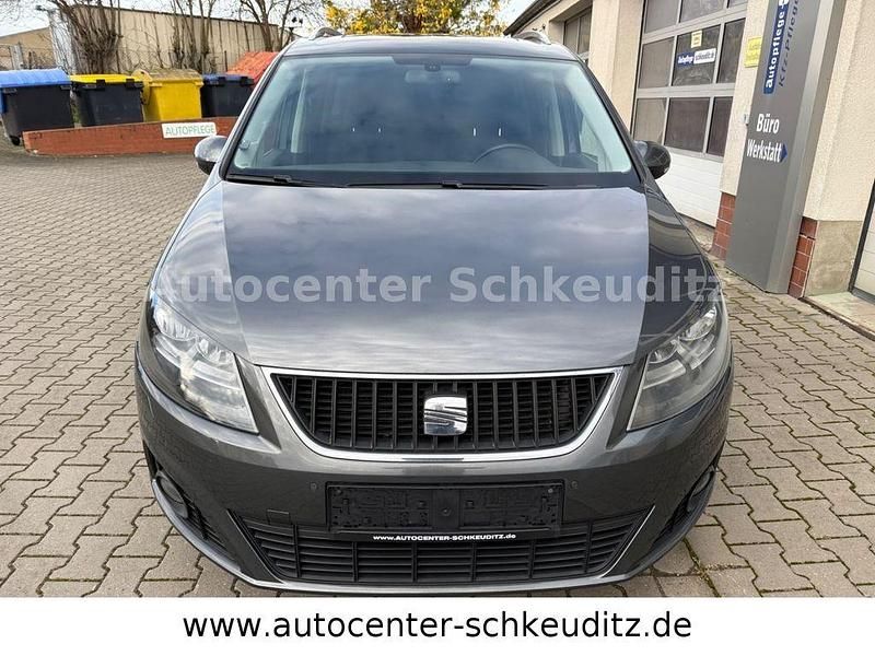 Gebraucht Seat Alhambra Style 140 PS (102 kW) 2011 Grau Van / Kleinbus