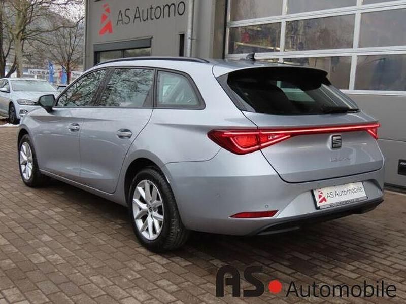 Gebraucht Seat Leon Style 150 PS (110 kW) 2023 Silber Limousine