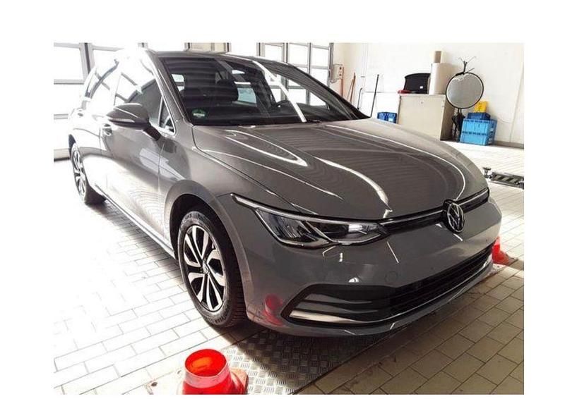 Gebraucht VW Golf VII Active 150 PS (110 kW) 2021 Grau Kleinwagen