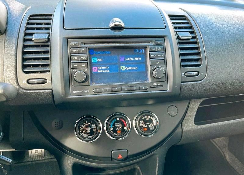 Gebraucht Nissan Note 90 PS (66 kW) 2013 Schwarz Kleinwagen