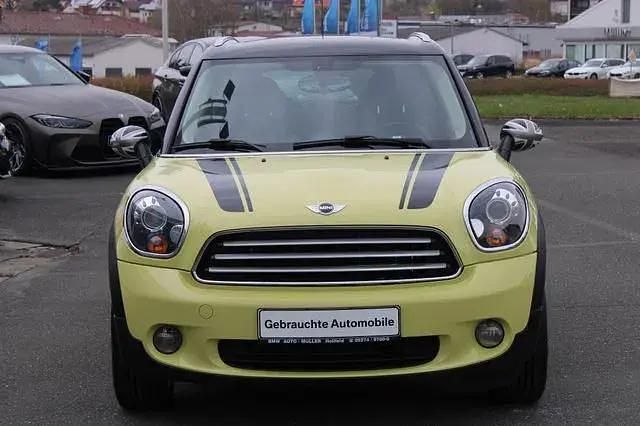 Usata Mini Cooper Pepper 122 CV (89 kW) 2012 Giallo Utilitaria