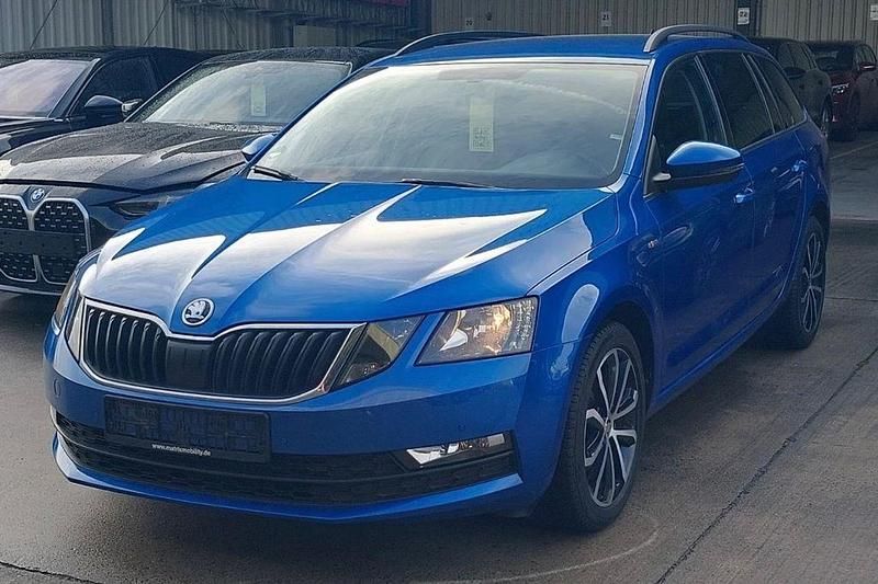 Gebraucht Skoda Octavia 150 PS (110 kW) 2020 Blau Kombi