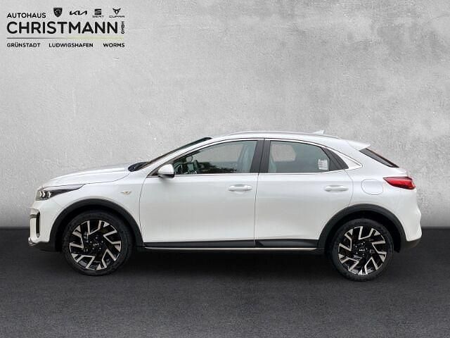 Gebraucht Kia XCeed Comfort 136 PS (100 kW) 2024 Weiß SUV