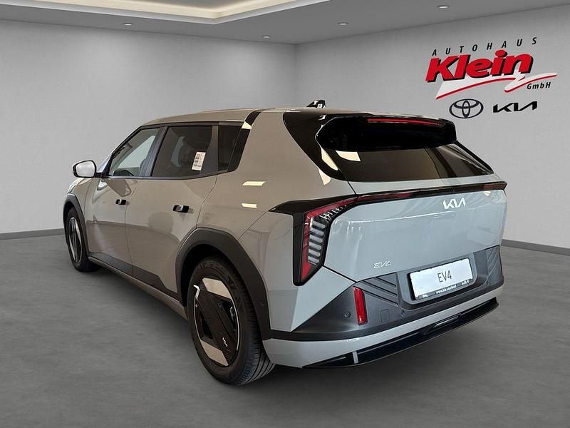 Neu Kia EV4 Earth 150 kW (204 PS) 2026 Grau Limousine