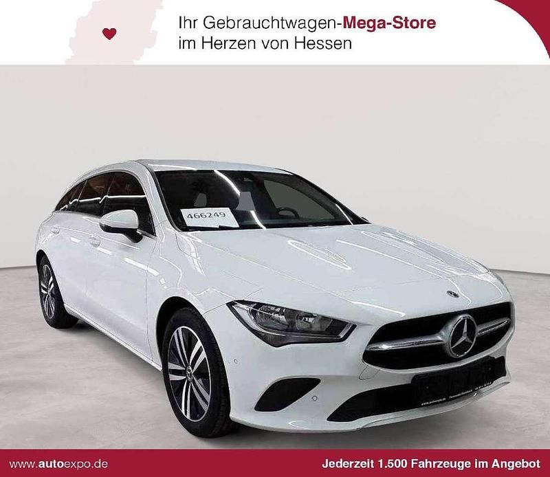 Gebraucht Mercedes CLA200 150 PS (110 kW) 2021 Polarweiß Kombi