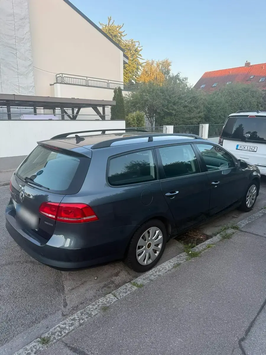 Gebraucht VW Passat 105 PS (77 kW) 2014 Grau Kombi