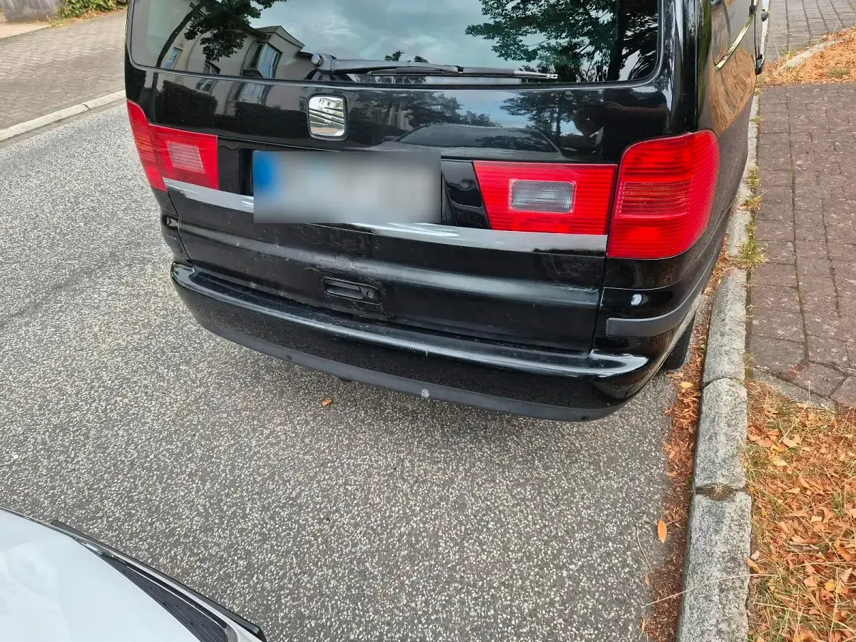 Gebraucht Seat Alhambra 116 PS (85 kW) 2003 Schwarz Van / Kleinbus