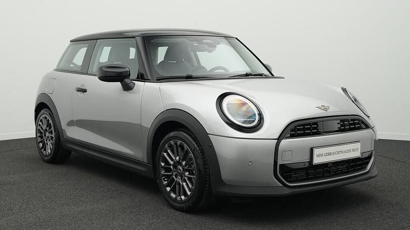 Gebraucht Mini Cooper Classic 156 PS (114 kW) 2024 Grau Kleinwagen
