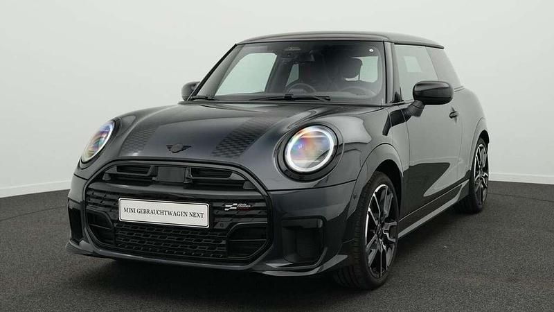 Grau Gebraucht 2024 Mini John Cooper Works Kleinwagen | 31.015 € (Superpreis) - Bild 1/4