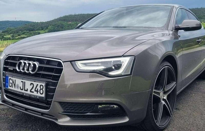 Gebraucht Audi A5 Premium 245 PS (180 kW) 2014 Beige Coupé
