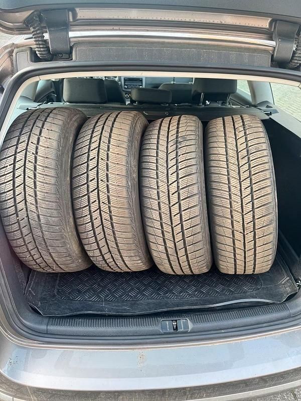 Gebraucht VW Passat 160 PS (117 kW) 2011 Kombi