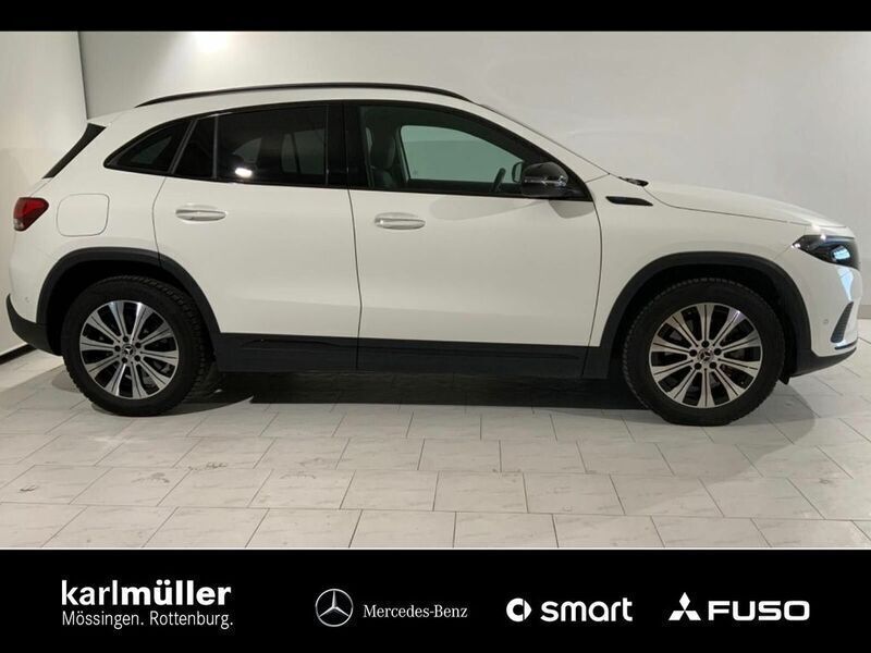 Gebraucht Mercedes EQA250 139 kW (190 PS) 2022 Weiß SUV