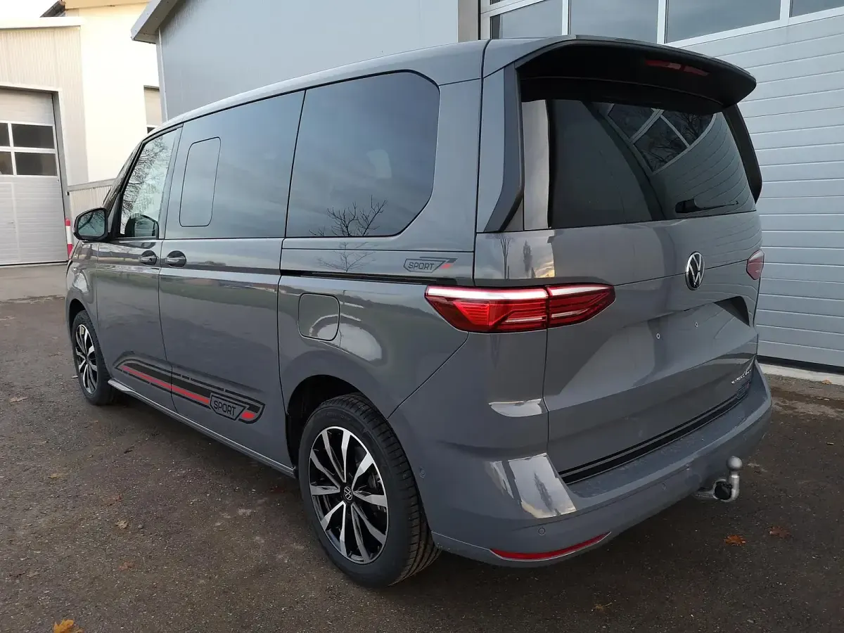 Ny VW Multivan Comfortline 180 HK (132 kW) 2026 Grå Minibuss