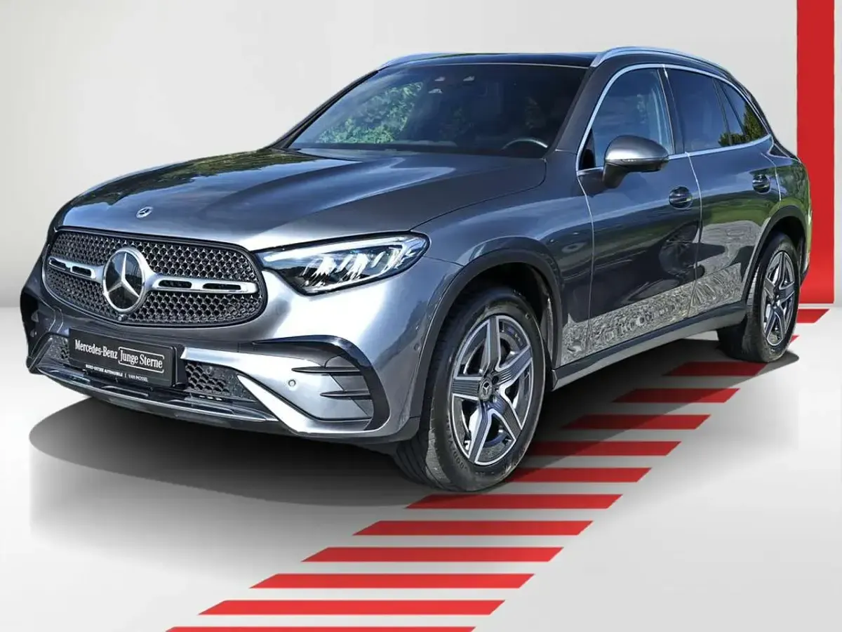 Gebraucht Mercedes GLC220 AMG 197 PS (144 kW) 2023 Grau SUV
