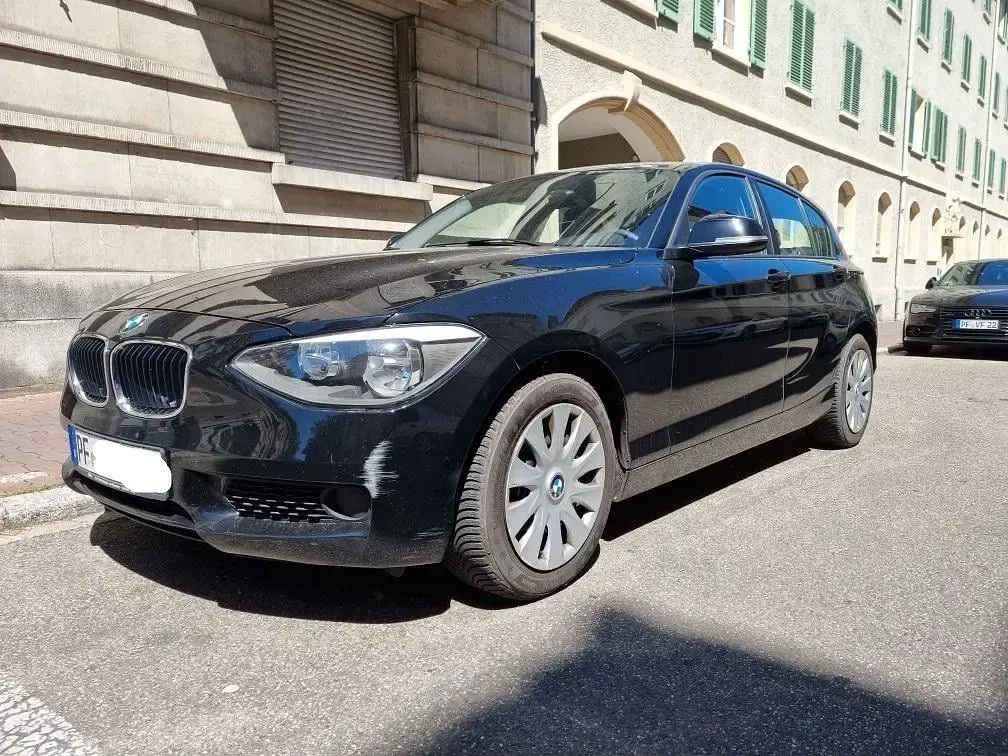 Gebraucht BMW 114 102 PS (75 kW) 2012 Schwarz Kleinwagen